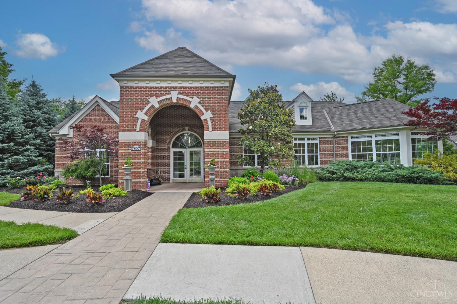 7905 Ramble View, Unit 301 Cincinnati, OH 45231 - Photo 38 of 44