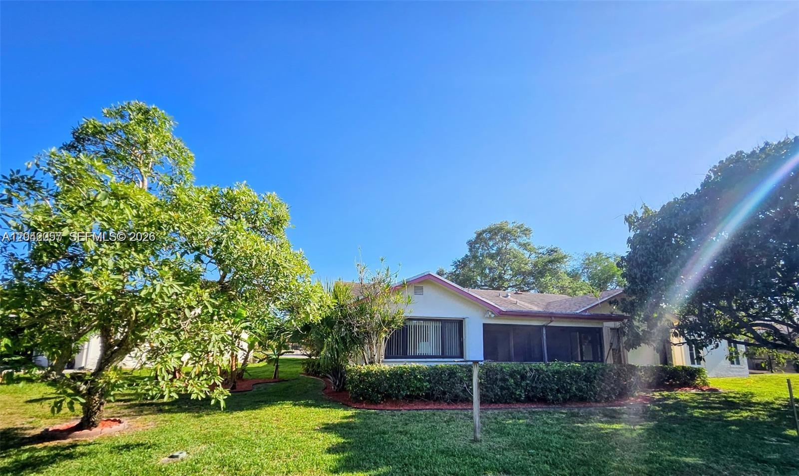 10301 Greenbriar Court Boca Raton, FL 33498 - Photo 4 of 56