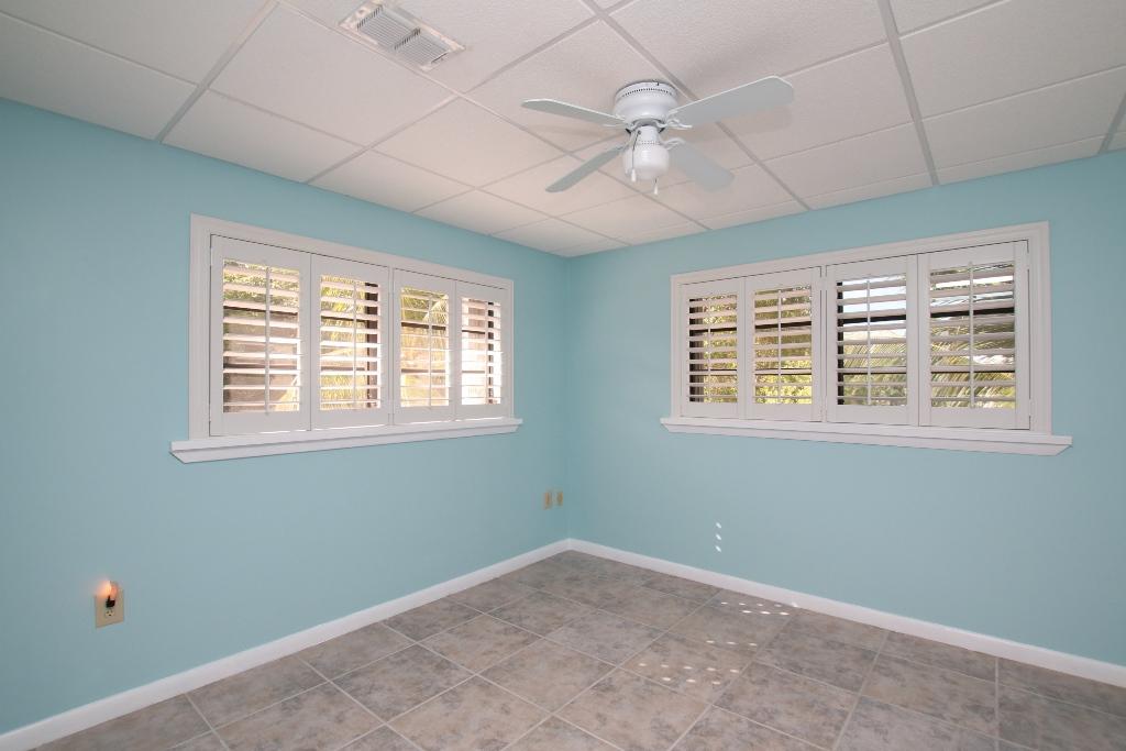 40 Andros Road Key Largo, FL 33037 - Photo 15 of 34 40 S Andros Key Largo - mid level guest