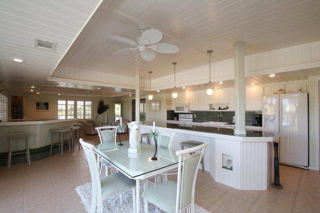 40 Andros Road Key Largo, FL 33037 - Photo 25 of 34 40 S Andros Key Largo - upstairs dining