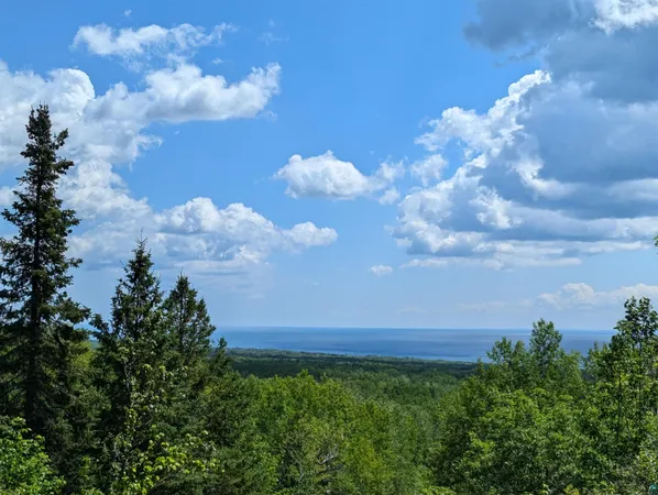$185,000 | 50-xx Lakewood Road, Duluth, MN 55804