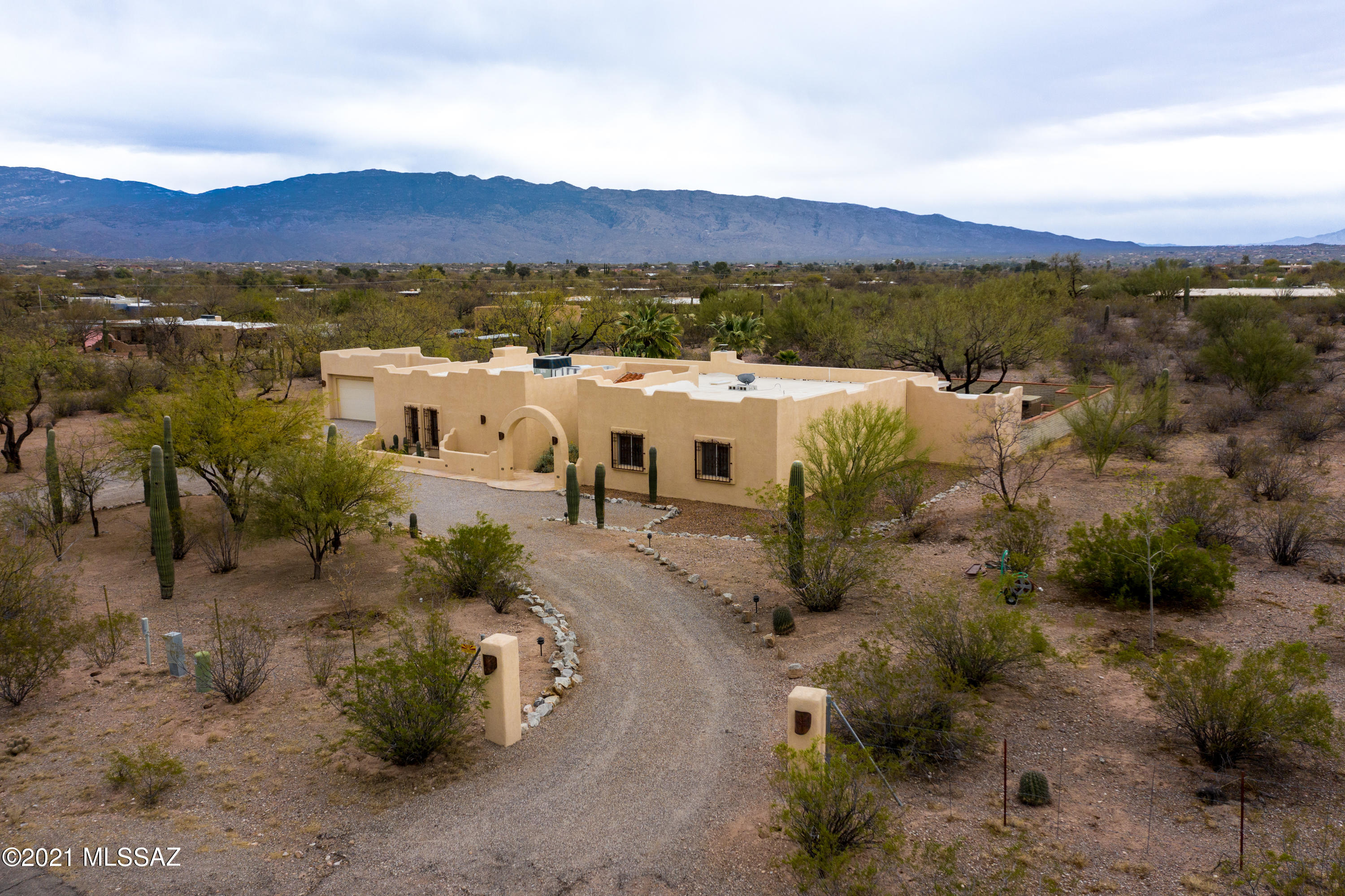 11000 East Limberlost Road Tucson, AZ 85749 - Photo 8 of 39 Gallery Image 8