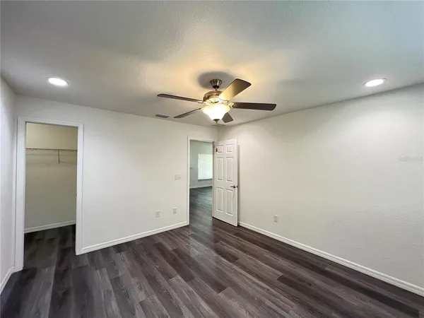 $1,574 | 297 Malauka Loop, Ocklawaha, FL 32179