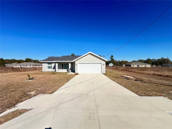 $1,574 | 297 Malauka Loop, Ocklawaha, FL 32179