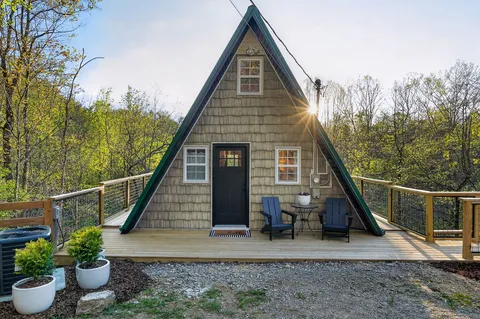$315,000 | 421 Alpine Drive, Smithville, TN 37166
