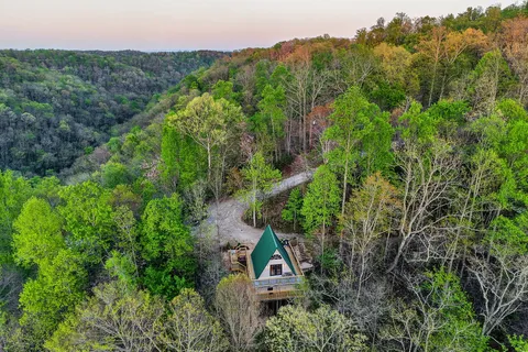 $315,000 | 421 Alpine Drive, Smithville, TN 37166
