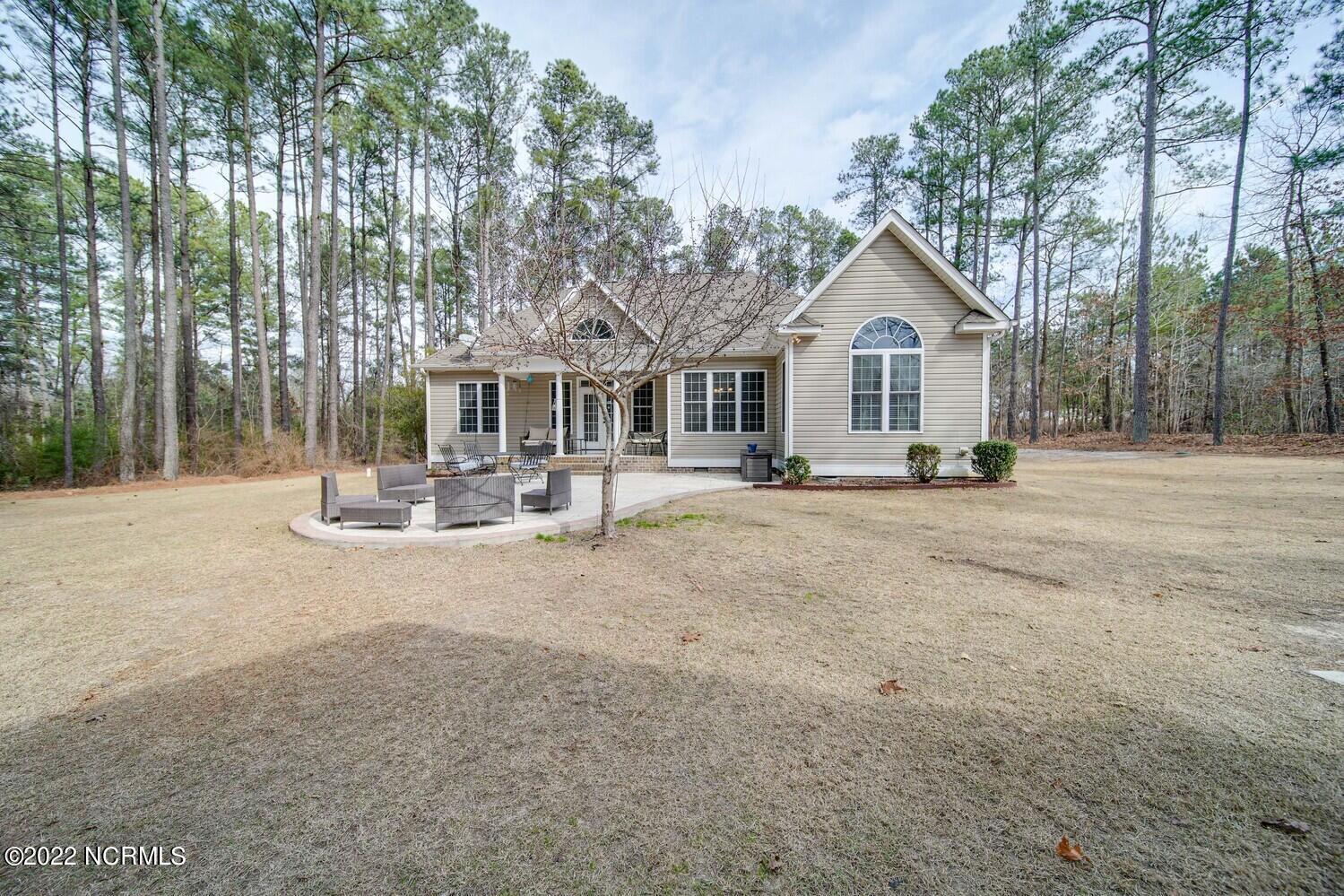 1066 Peace Road Carthage, NC 28327 - Photo 4 of 69 06_EI100015_CHP_mls