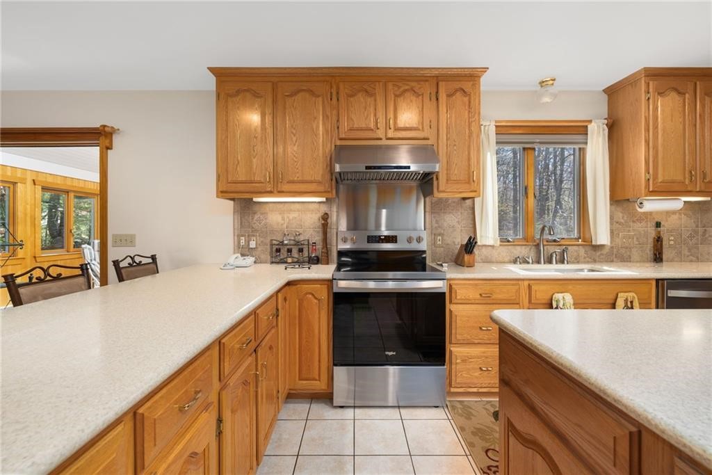10 Oak Hill Road Scituate, RI 02831 - Photo 14 of 50 Gallery Image 14