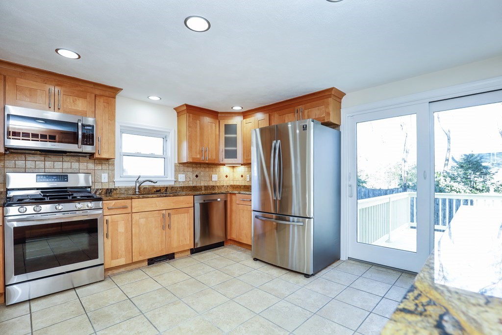 2 Cole Road Danvers, MA 01923 - Photo 14 of 31 Gallery Image 14