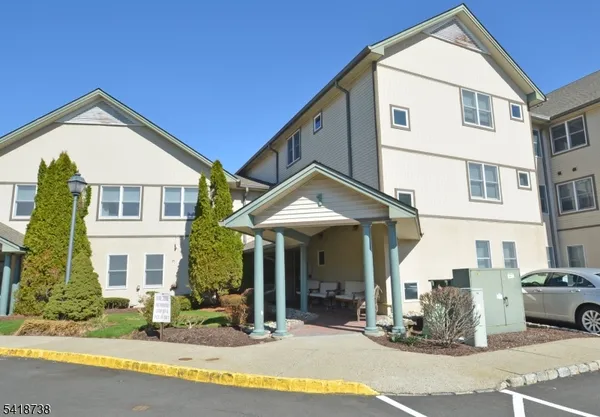 $399,000 | 37 Park Edge, Berkeley Heights, NJ 07922