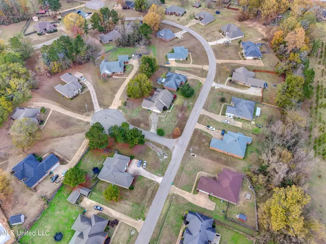 $369,000 | 220 Manchester Drive, Vicksburg, MS 39183