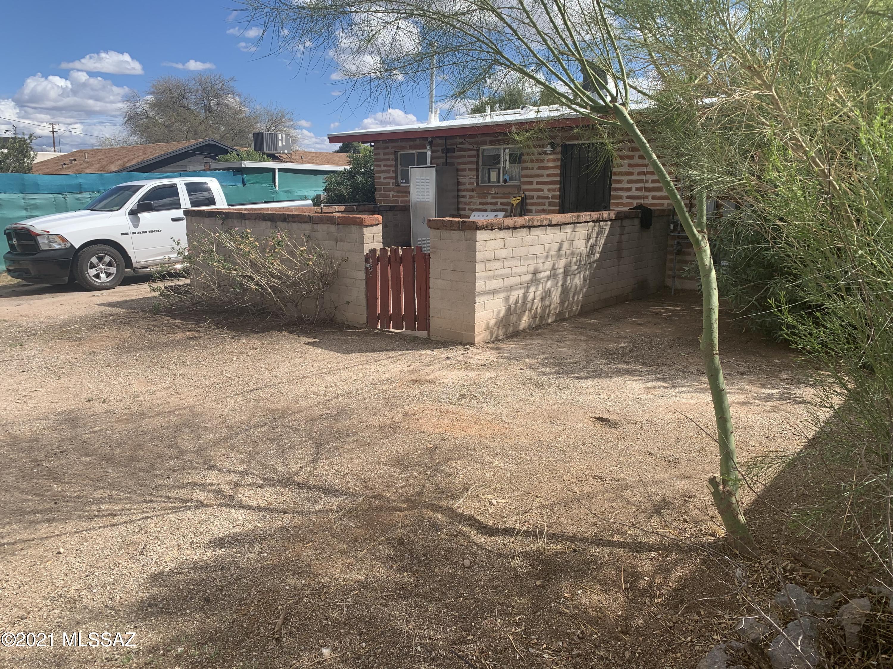 2231 East Grant Road Tucson, AZ 85719 - Photo 4 of 4