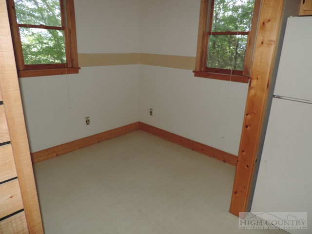 292 Hemlock Road Banner Elk, NC 28604 - Photo 18 of 21 Gallery Image 18