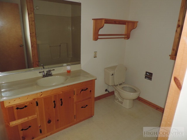 292 Hemlock Road Banner Elk, NC 28604 - Photo 7 of 21 Gallery Image 7
