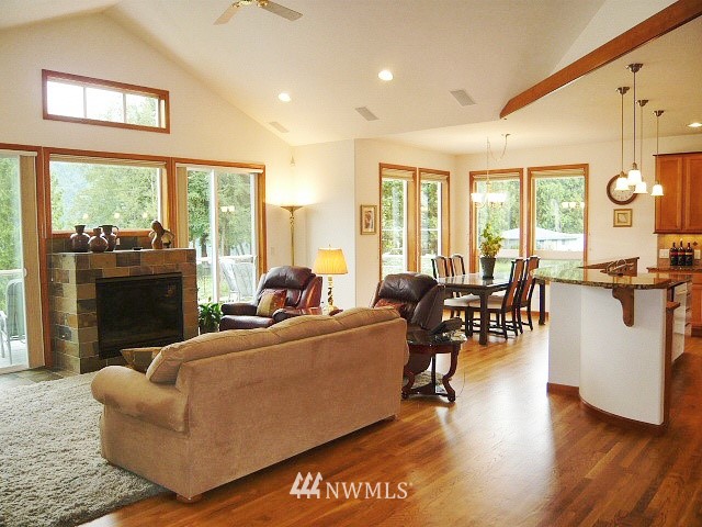 6 Inlet Circle Bellingham, WA 98229 - Photo 6 of 25 Gallery Image 6