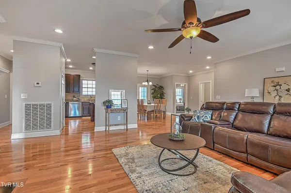 $625,000 | 581 Robert Court, Johnson City, TN 37601