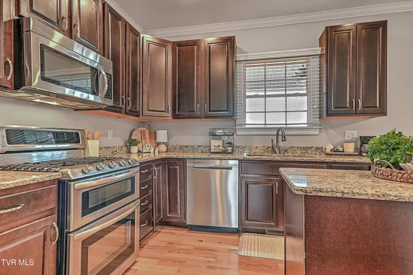 $625,000 | 581 Robert Court, Johnson City, TN 37601