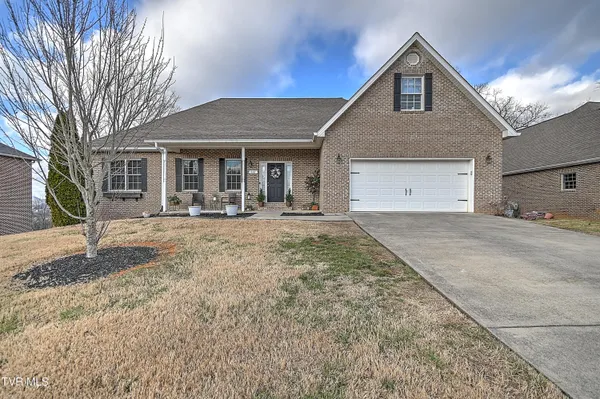 $625,000 | 581 Robert Court, Johnson City, TN 37601