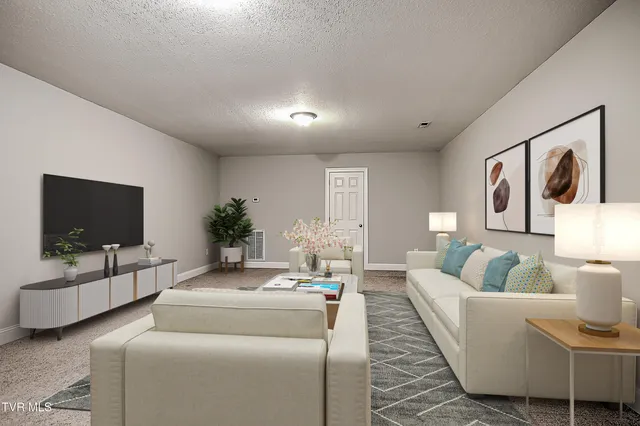 $690,000 | 581 Robert Court, Johnson City, TN 37601