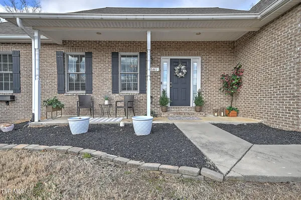 $625,000 | 581 Robert Court, Johnson City, TN 37601
