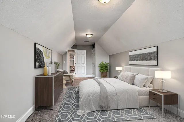 $690,000 | 581 Robert Court, Johnson City, TN 37601