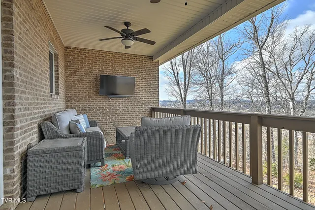 $690,000 | 581 Robert Court, Johnson City, TN 37601