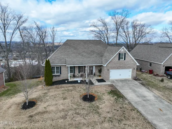 $625,000 | 581 Robert Court, Johnson City, TN 37601