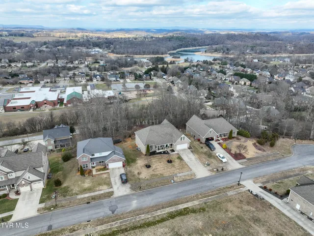 $690,000 | 581 Robert Court, Johnson City, TN 37601