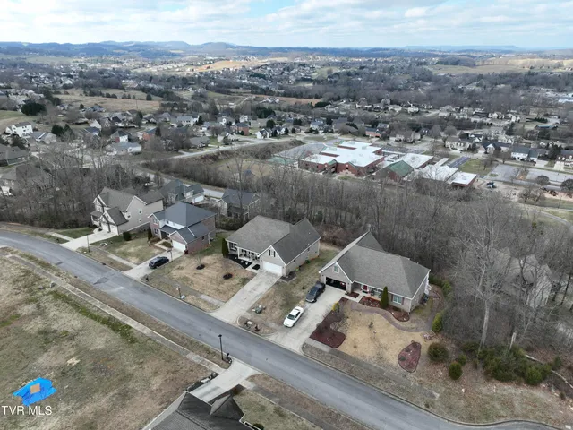 $690,000 | 581 Robert Court, Johnson City, TN 37601