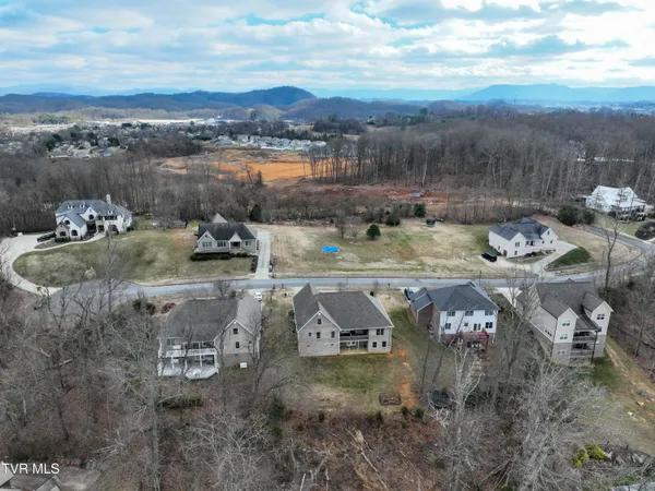 $625,000 | 581 Robert Court, Johnson City, TN 37601