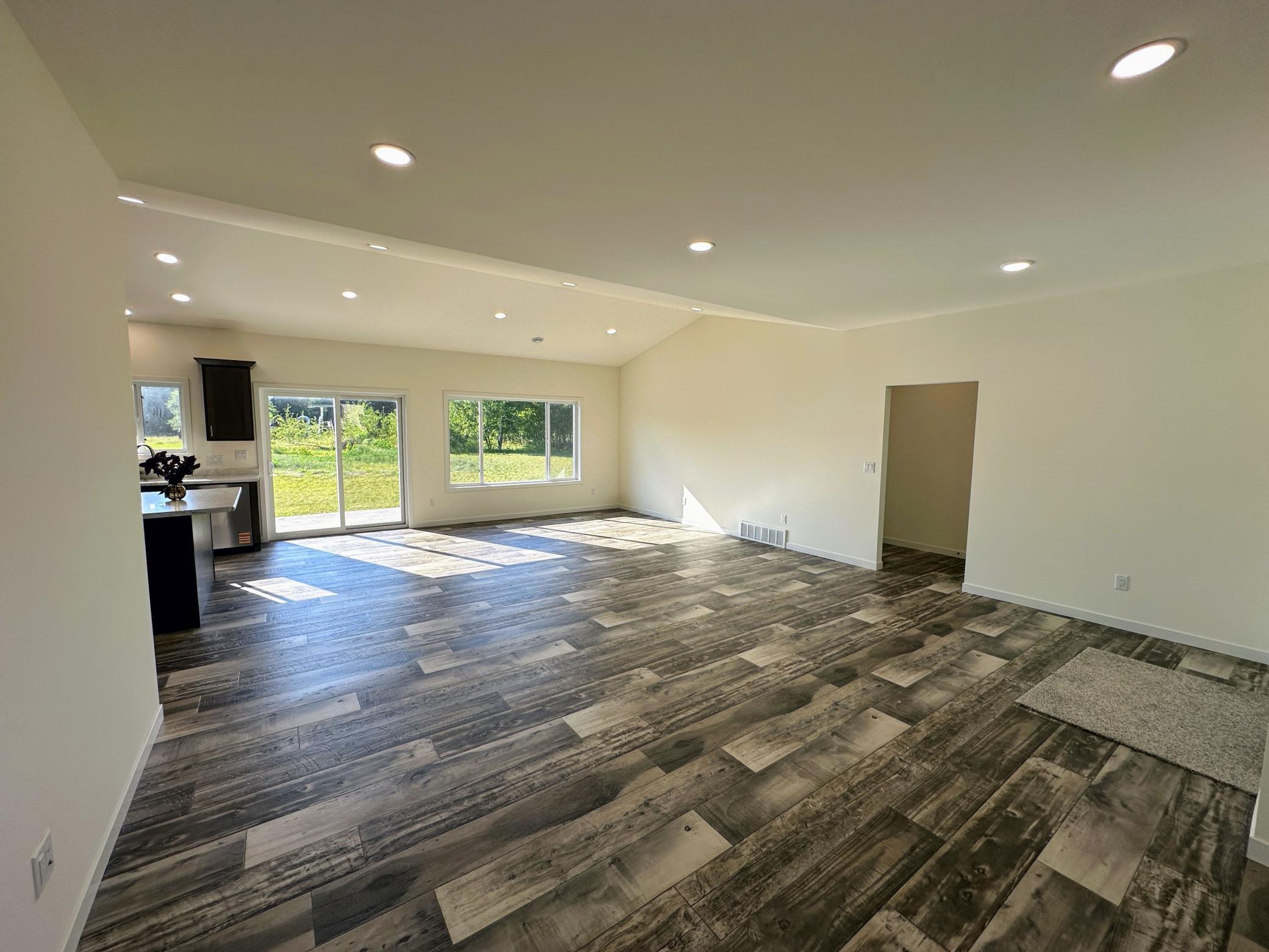 1003 8th Avenue Northwest Perham, MN 56573 - Photo 11 of 24