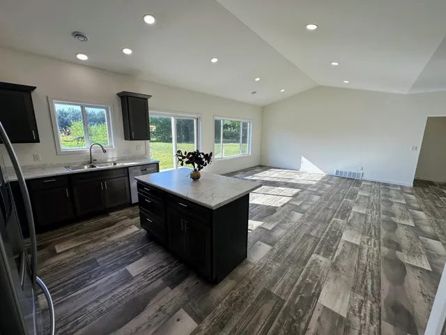 $369,500 | 1003 8th Avenue Northwest, Perham, MN 56573