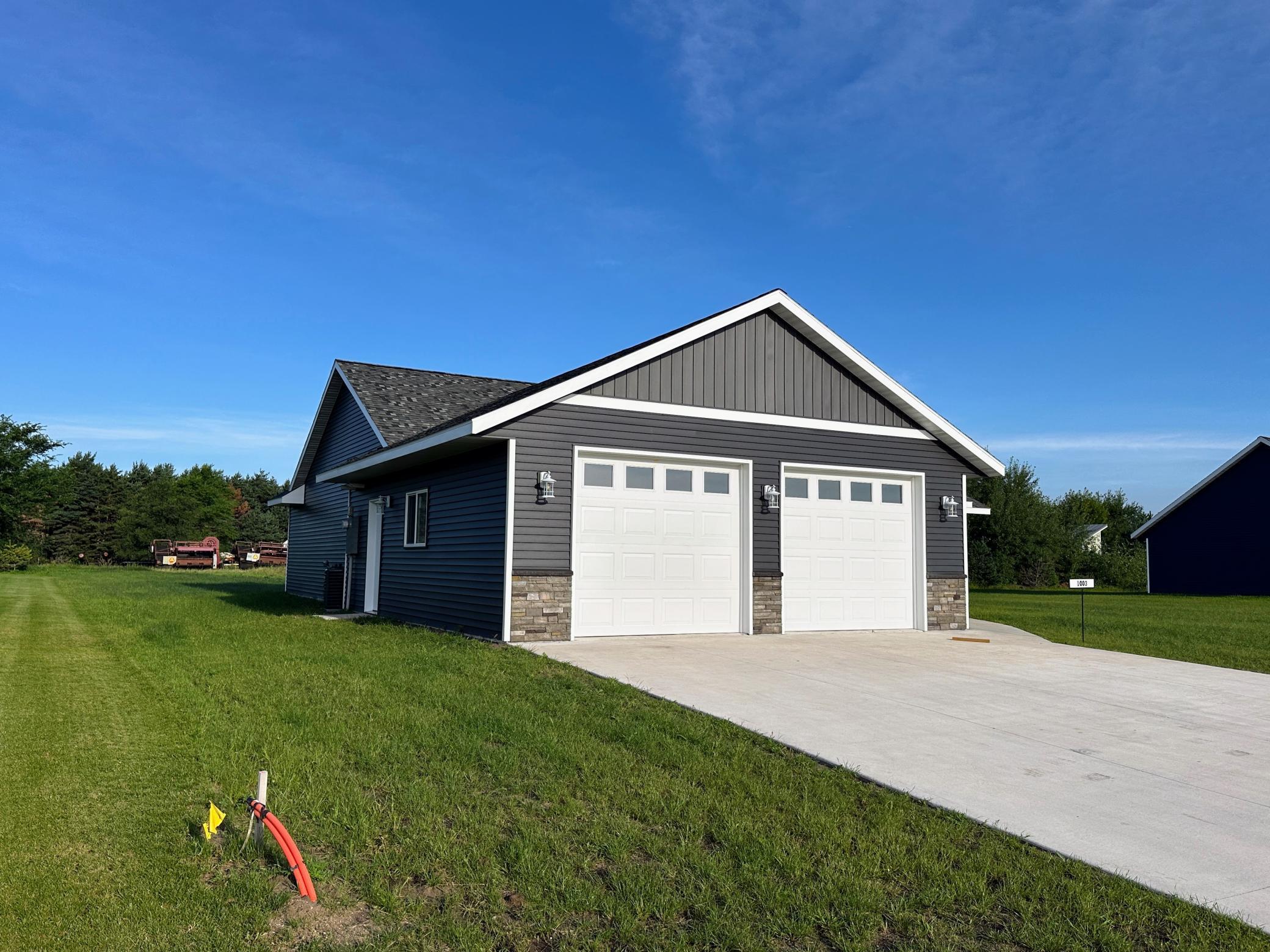 1003 8th Avenue Northwest Perham, MN 56573 - Photo 7 of 24
