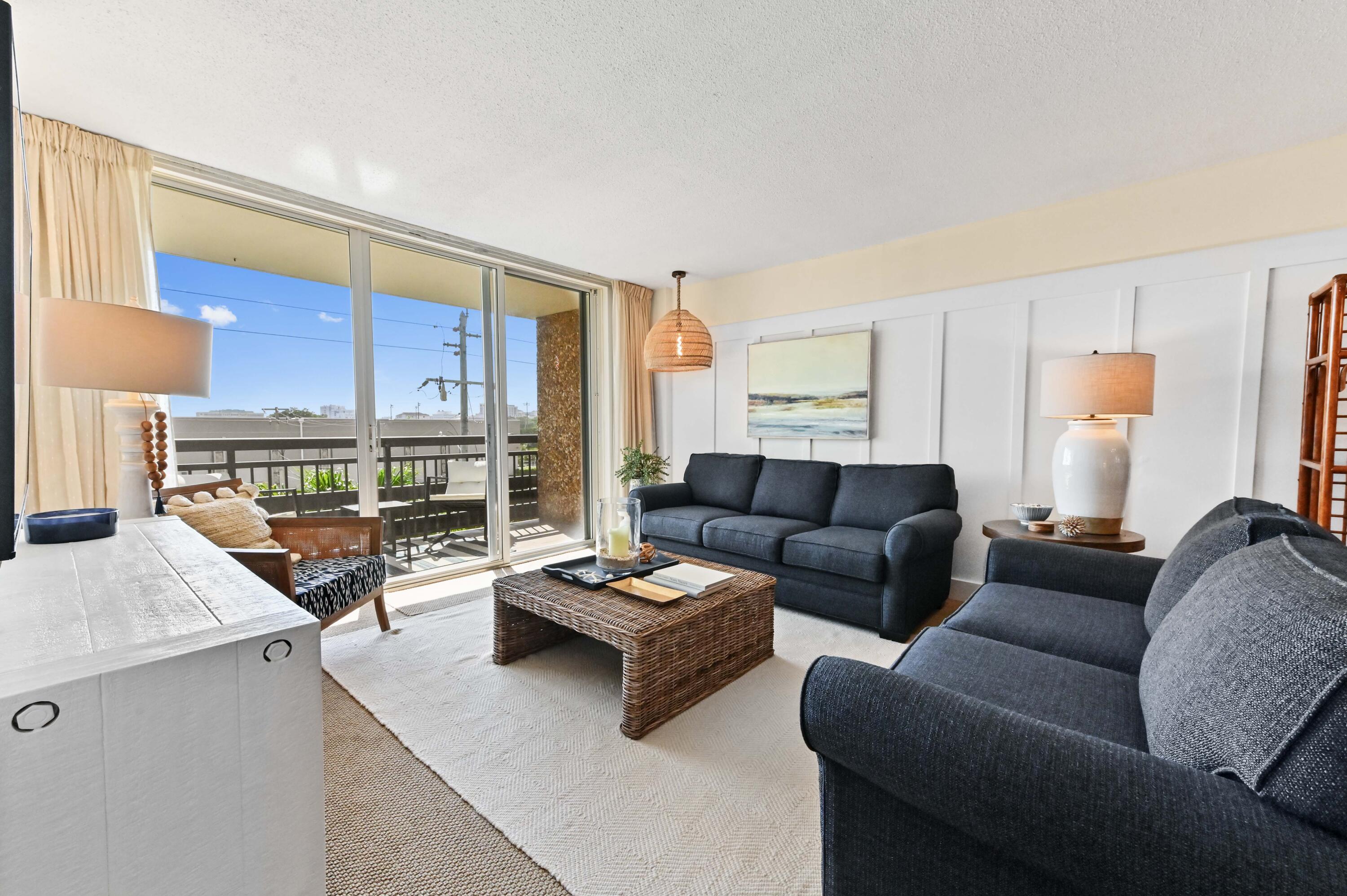 555 Northwest 4th Avenue, Unit 3110 Boca Raton, FL 33432 - Photo 1 of 29 Living Room