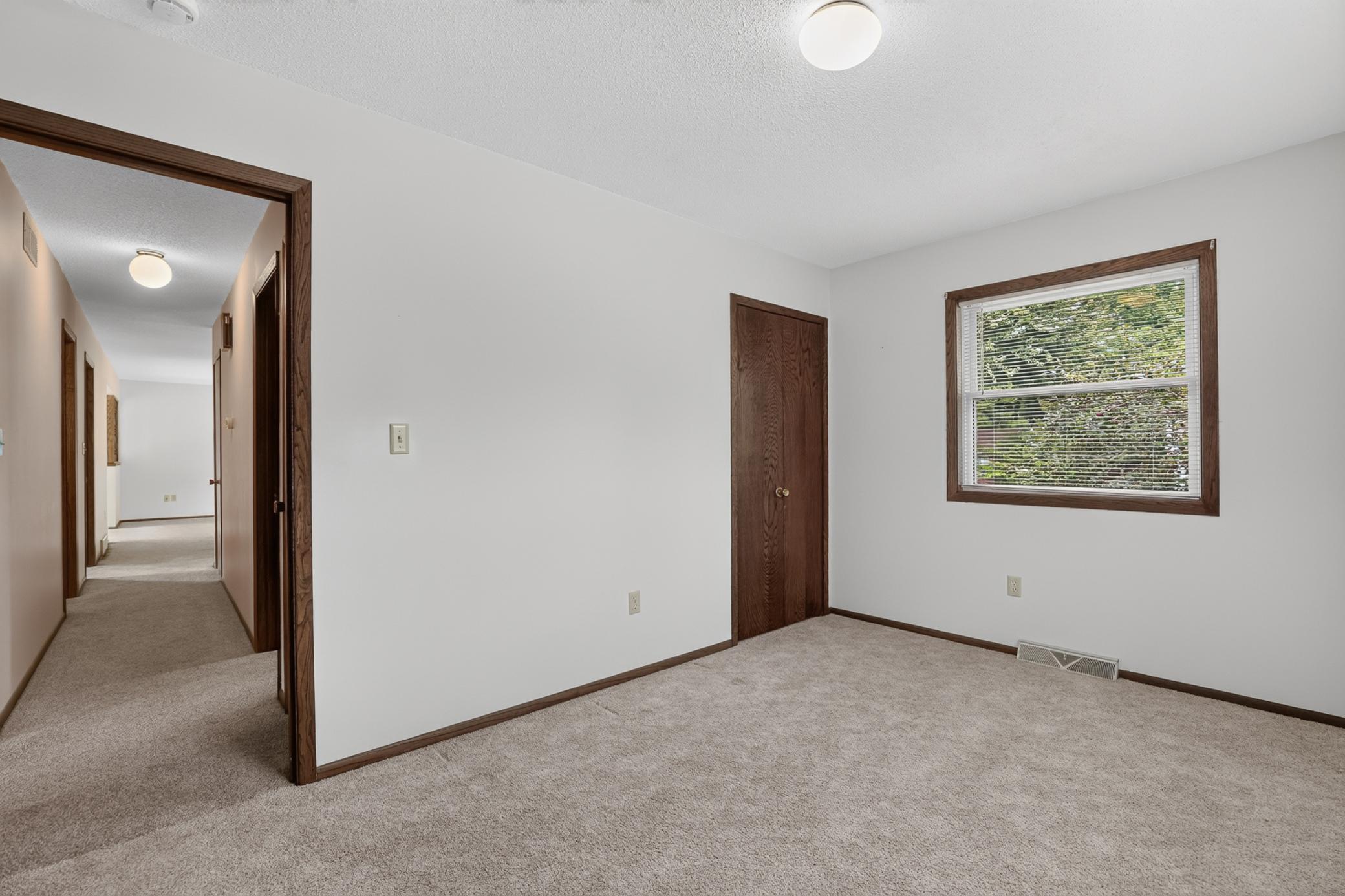 2332 4th Avenue Northwest Rochester, MN 55901 - Photo 44 of 56 Gallery Image 44