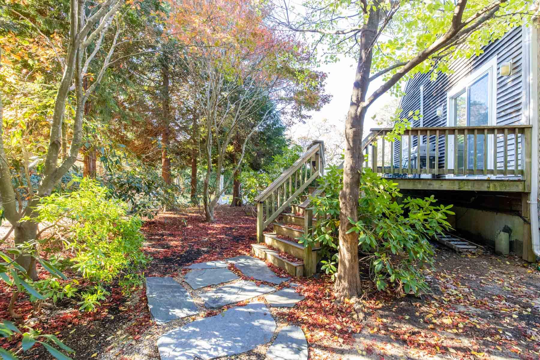 259 State Road West Tisbury, MA 02568 - Photo 19 of 23 Entrance to private deck