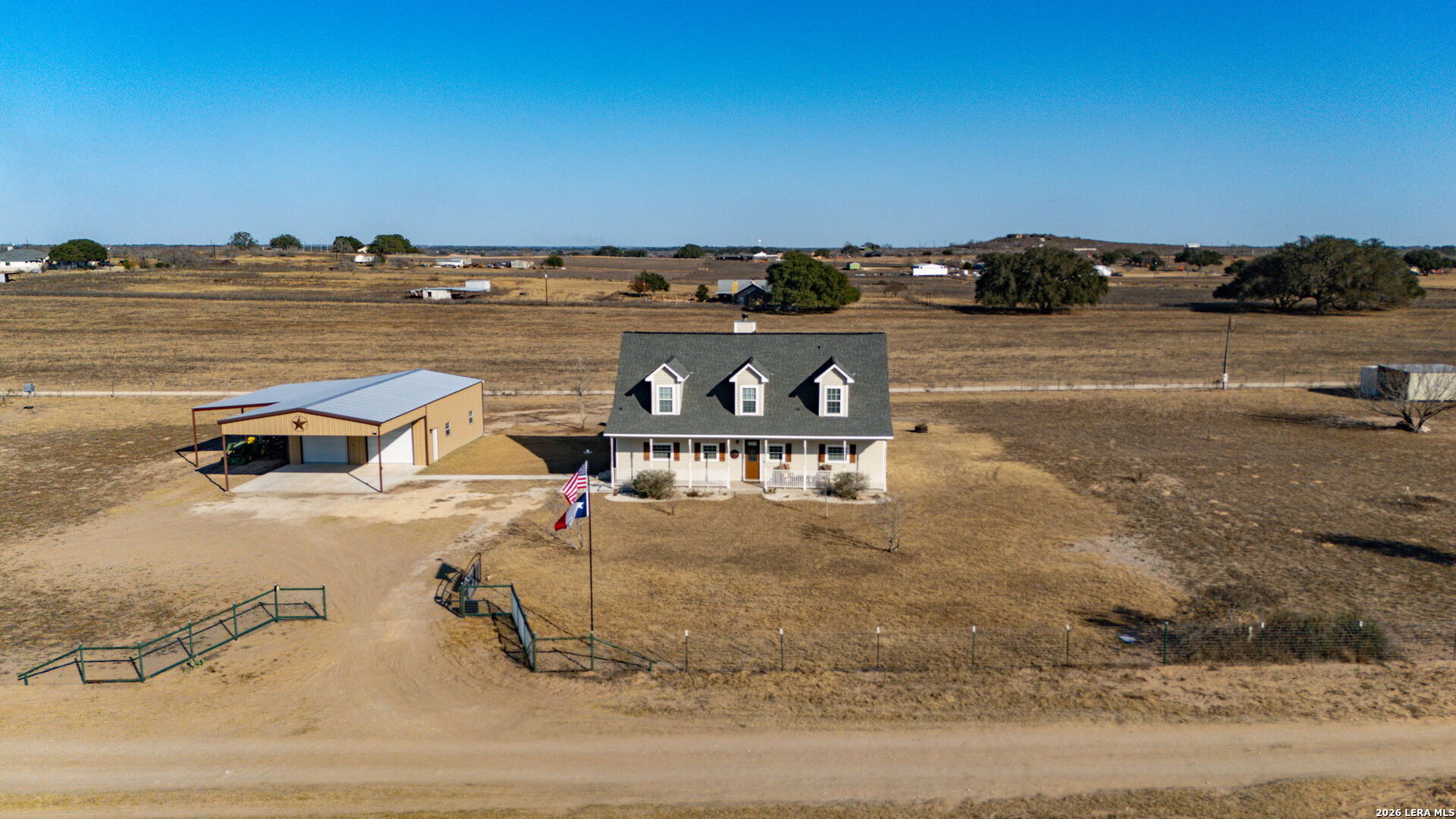 932 County Road 761 Devine, TX 78016 - Photo 44 of 47