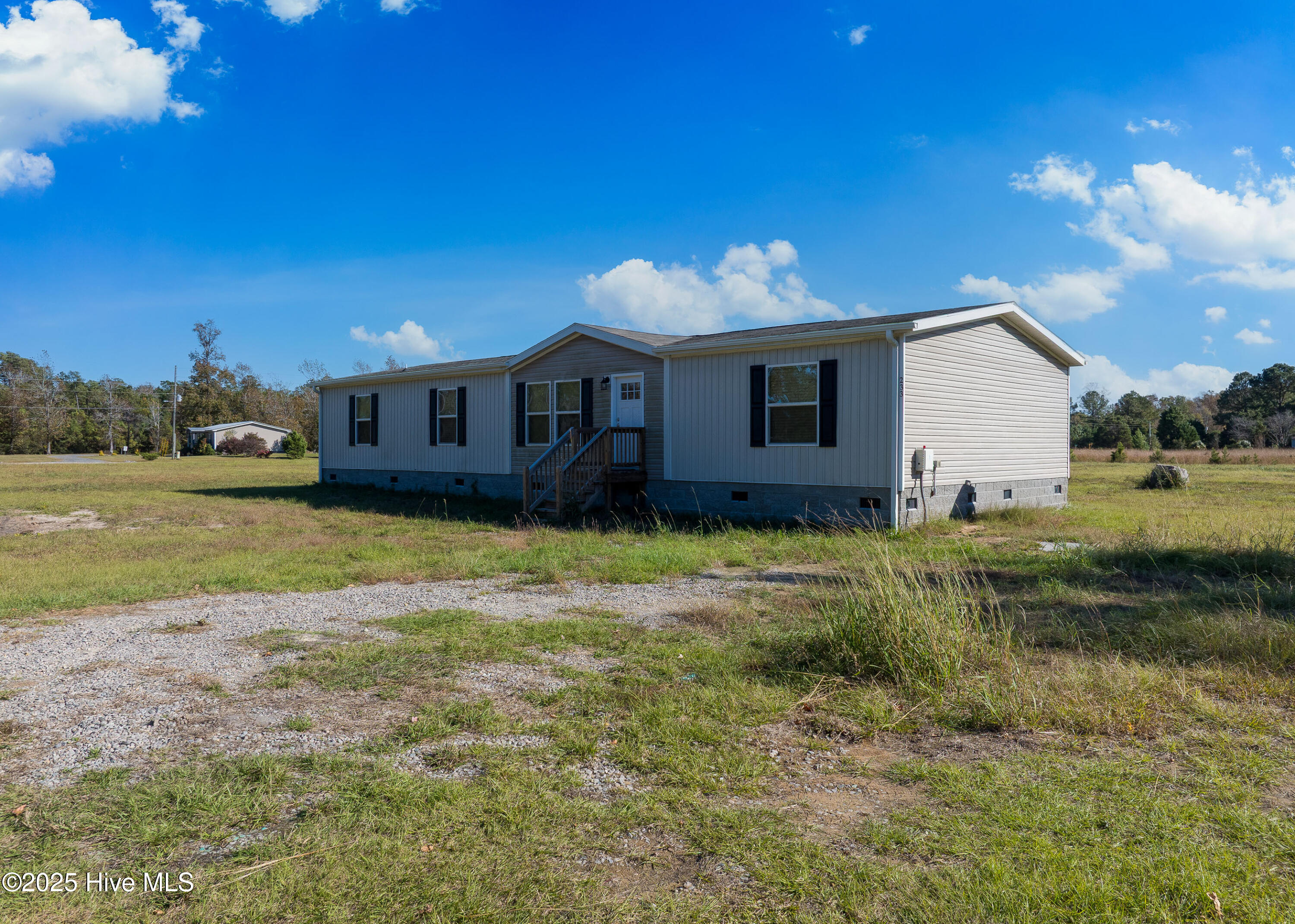 233 Benton Road Southeast Bolivia, NC 28422 - Photo 3 of 31 233 Benton Rd MLS-3