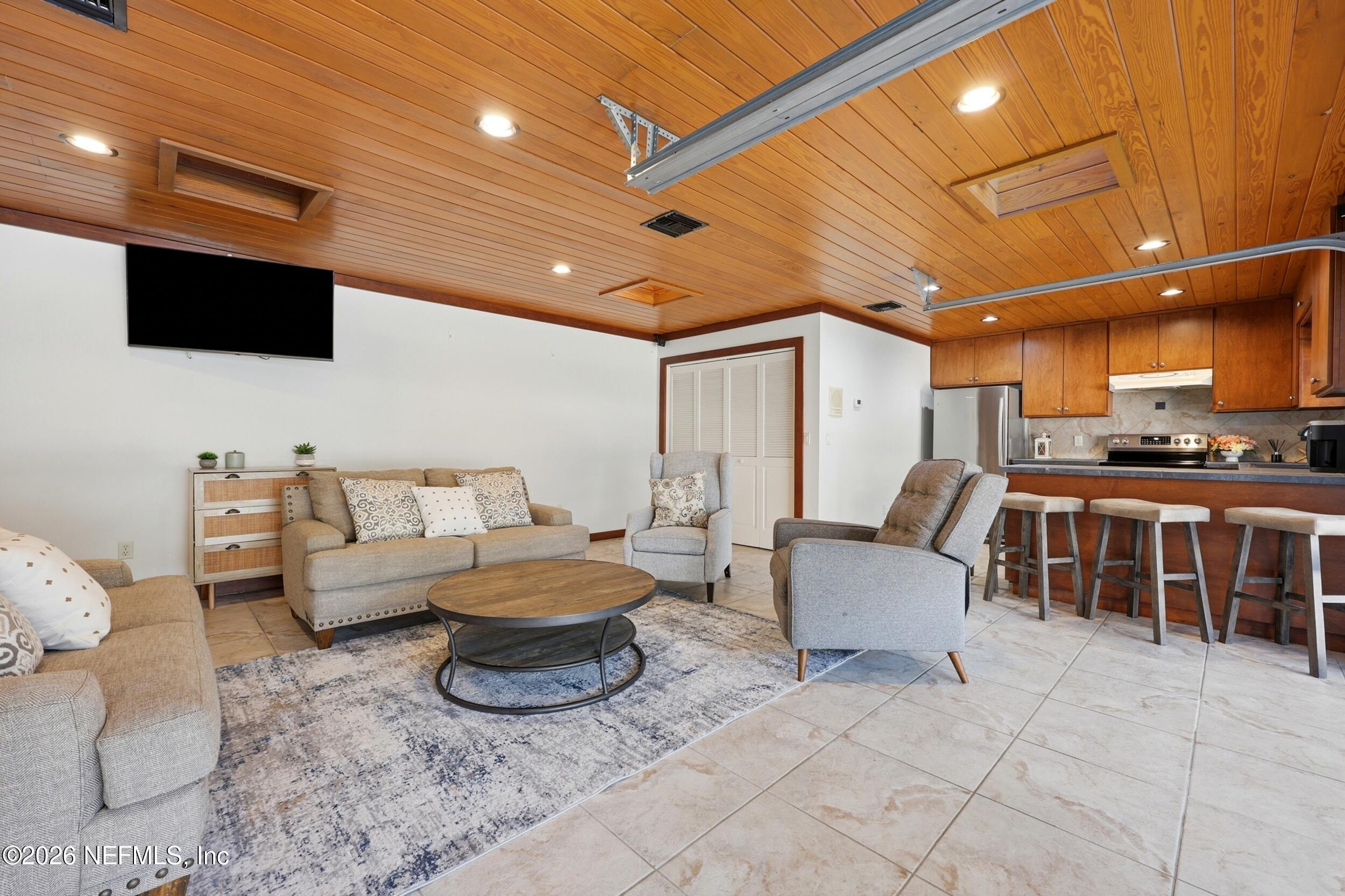 1501 Big Tree Road Neptune Beach, FL 32266 - Photo 59 of 72 63_the real estateographers_058