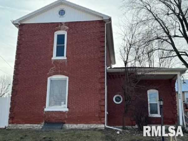 $60,000 | 908 Spruce Street, Quincy, IL 62301