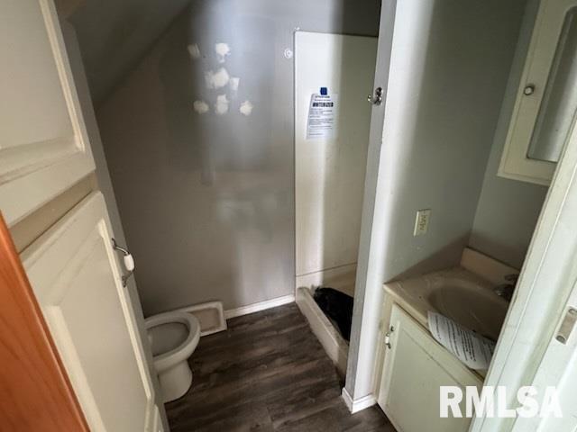 908 Spruce Street Quincy, IL 62301 - Photo 8 of 18