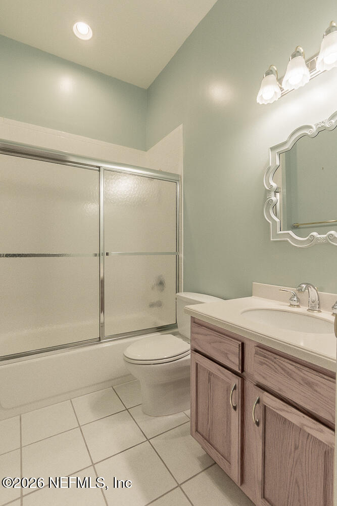 5466 River Trail Road North Jacksonville, FL 32277 - Photo 16 of 68 20260227_river_trail_rd_s_1509