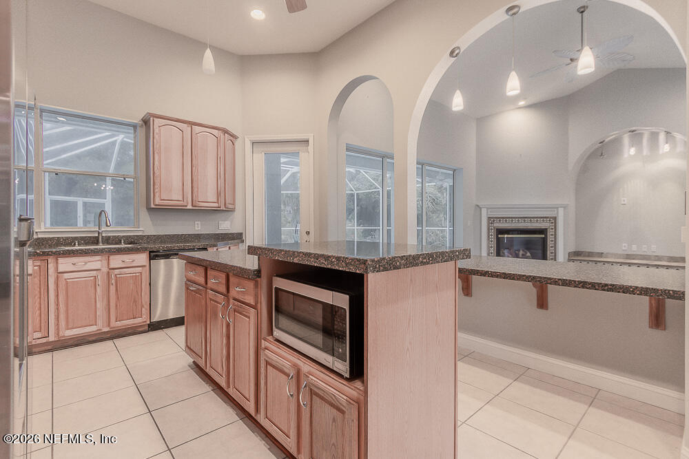 5466 River Trail Road North Jacksonville, FL 32277 - Photo 23 of 68 20260227_river_trail_rd_s_1482