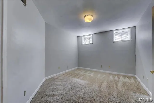 $1,900 | 4256 Maryland Avenue, Unit LLE, St. Louis, MO 63108