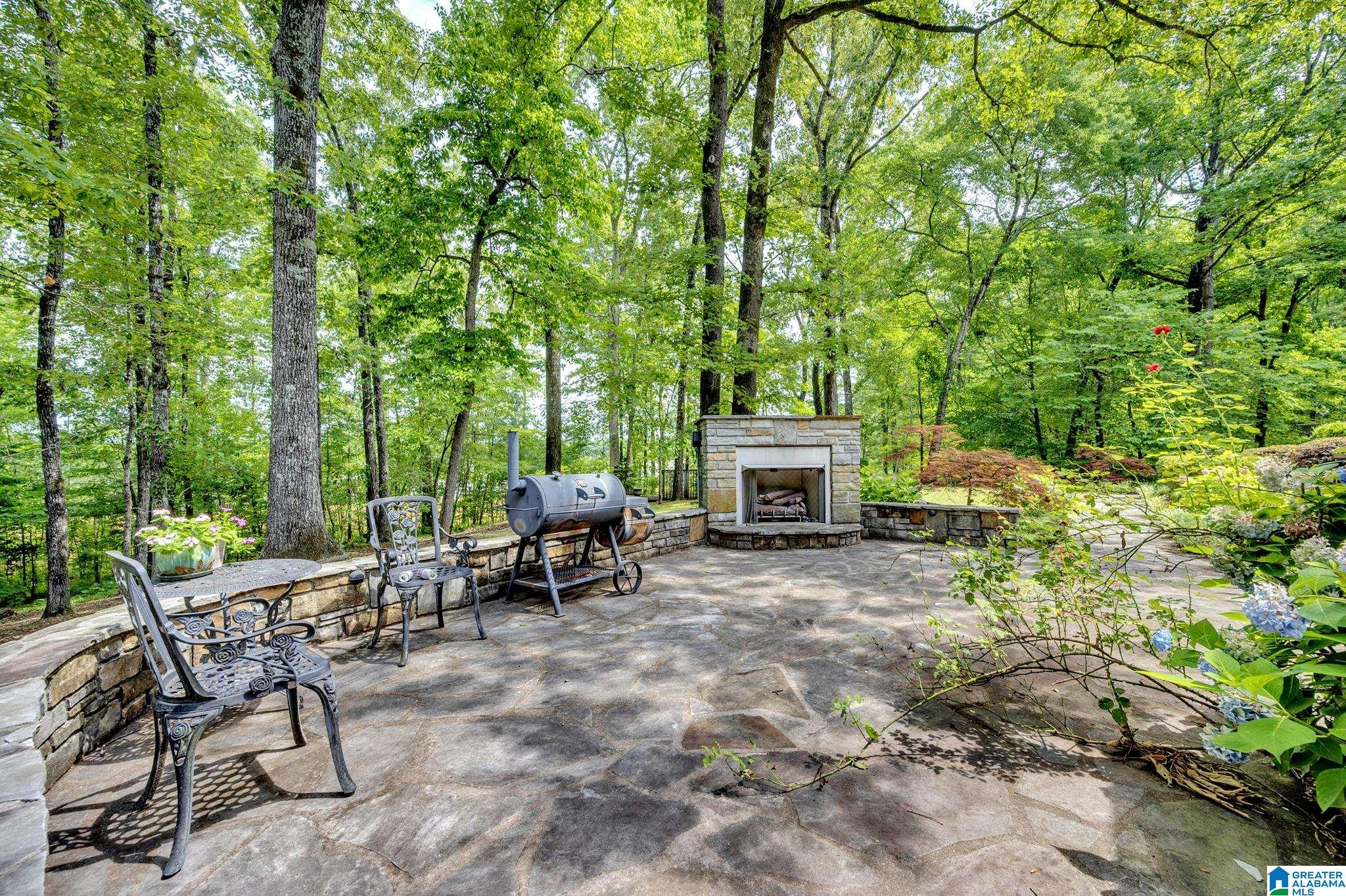 3861 Parkwood Road Bessemer, AL 35022 - Photo 5 of 43