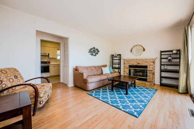 31339 County Line Road Dowagiac, MI 49047 - Photo 10 of 22 mag liv 2