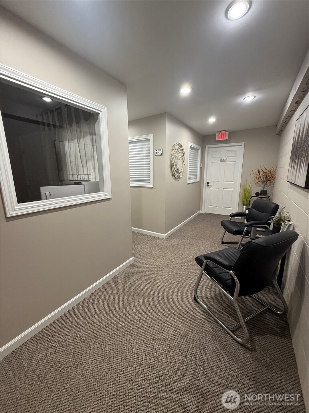 102 Ohio Street, Unit 203 Bellingham, WA 98225 - Photo 16 of 21 a living room with furniture