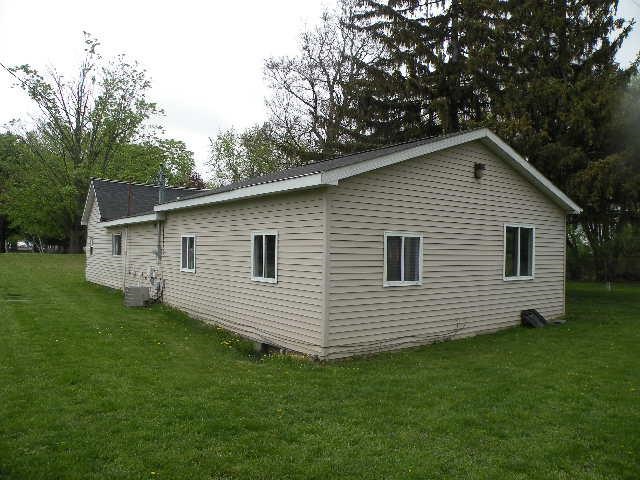 8896 East Bennington Road Durand, MI 48429 - Photo 6 of 33