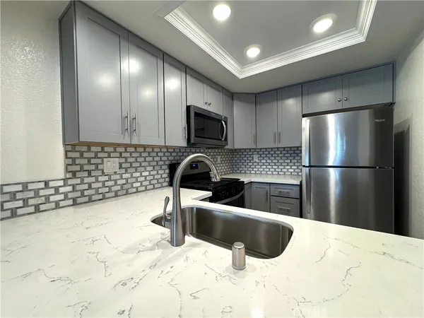 $2,500 | 3515 West Stonepine Lane, Unit D, Anaheim, CA 92804