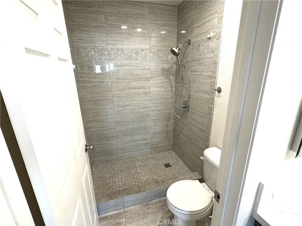 $2,500 | 3515 West Stonepine Lane, Unit D, Anaheim, CA 92804